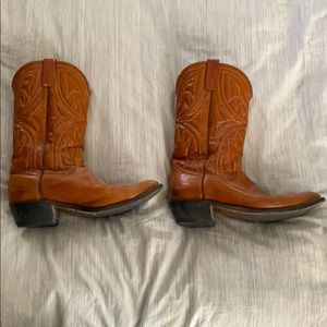 Levi’s men’s cowboy boots
